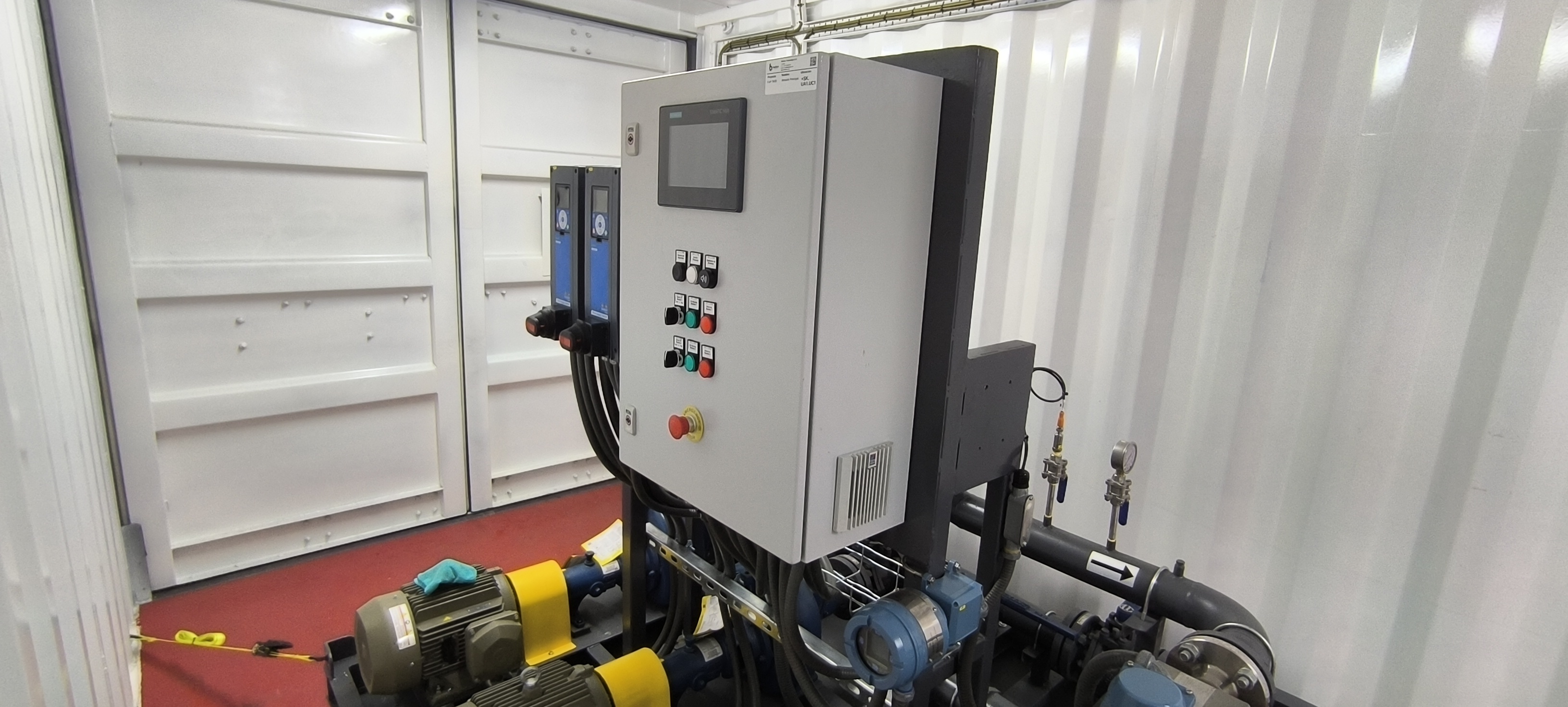 Bombas, motores y tablero