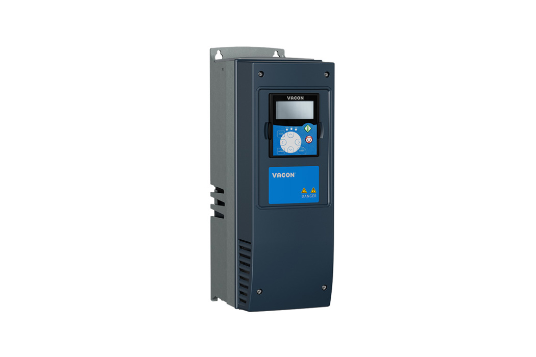 Variador Vacon NXP enfriado por aire — gama industrial representativa del tipo de VFD en evaluación
